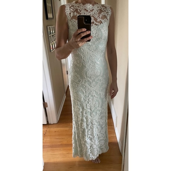 Tadashi Shoji Embroidered Lace Dress 6 mint green B7 - Picture 9 of 10